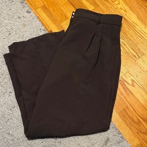 Aritzia effortless pant *SHORT*
